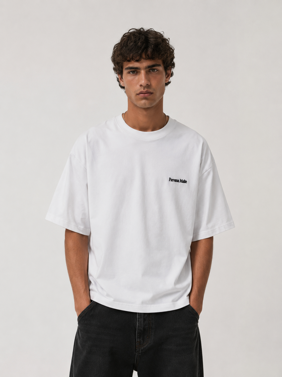 BASIC T-SHIRT